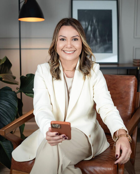 Imagem Valquíria Soares Krügel img-valquiria